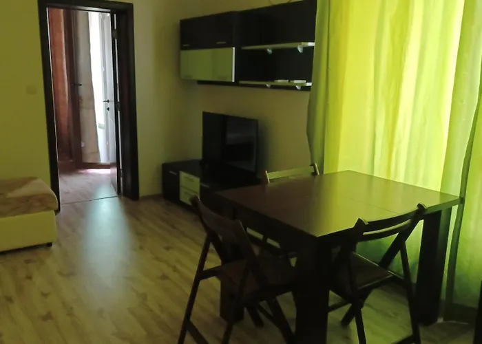 локация златина